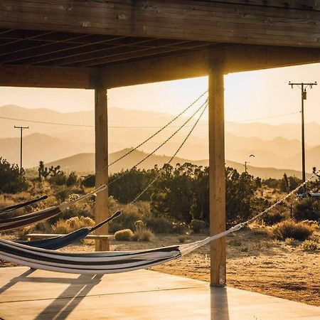 Joshua Tree Hidden Tower * Views - Landmark ユッカ・バレー エクステリア 写真