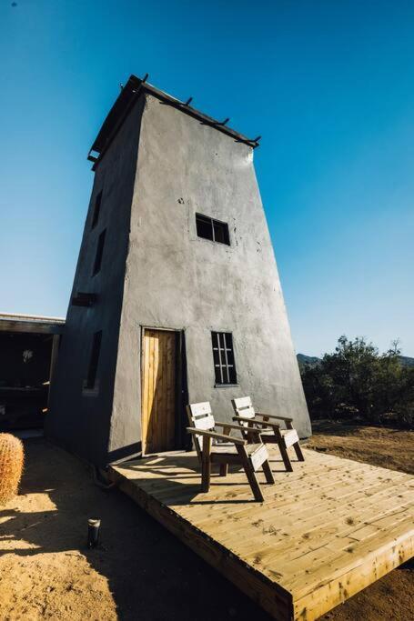 Joshua Tree Hidden Tower * Views - Landmark ユッカ・バレー エクステリア 写真
